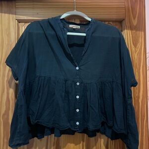 Caravanserai Black Top